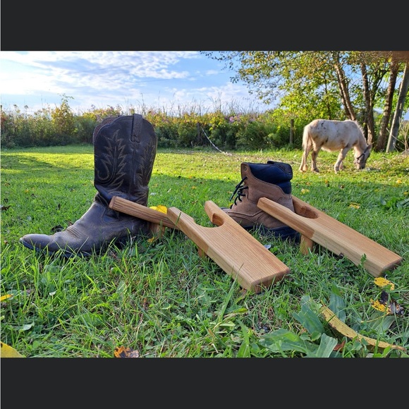 Solid oak boot jacks - Picture 2 of 2